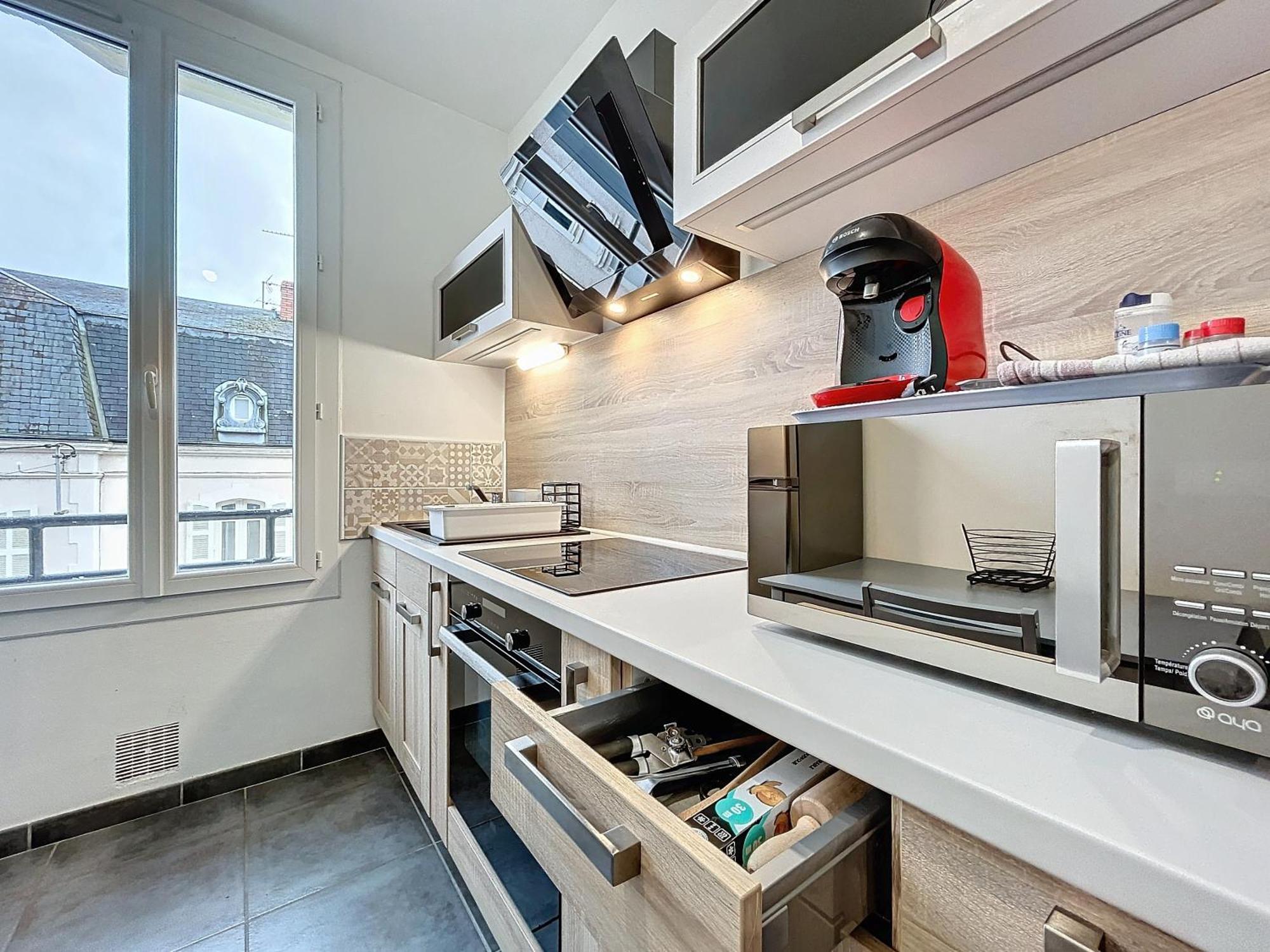 Le 4-F2 Centre Historique Apartment Montluçon Екстериор снимка